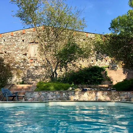 Guest house Chateau De Dournes